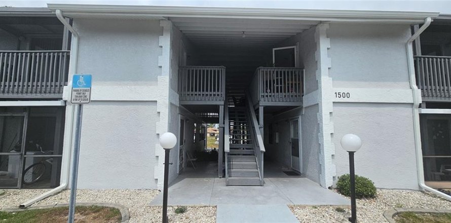 Condominio en Punta Gorda, Florida, 2 dormitorios  № 1260381