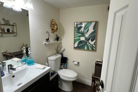 Condominio en venta en Lauderhill, Florida, 1 dormitorio, 86.86 m2 № 924579 - foto 4
