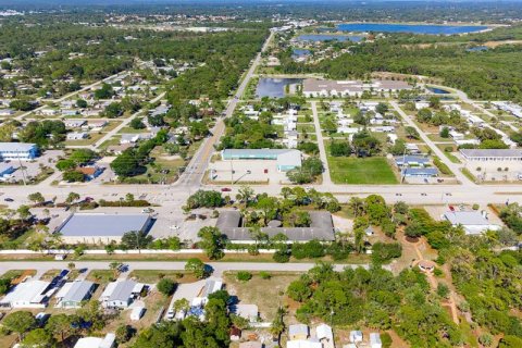 Immobilier commercial à vendre à Englewood, Floride: 529.54 m2 № 228077 - photo 21