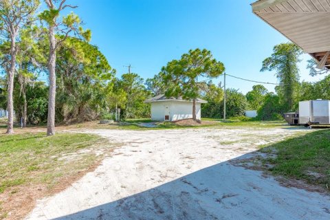 Immobilier commercial à louer à Englewood, Floride: 529.54 m2 № 228078 - photo 9