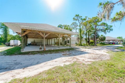 Immobilier commercial à louer à Englewood, Floride: 529.54 m2 № 228078 - photo 6