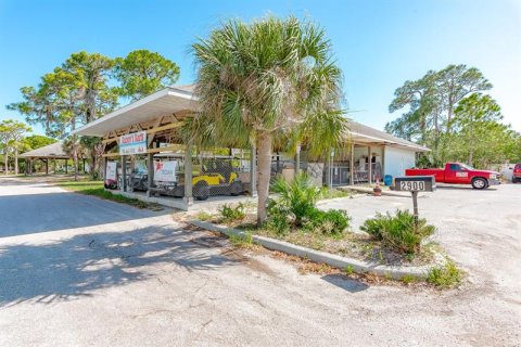 Immobilier commercial à louer à Englewood, Floride: 529.54 m2 № 228078 - photo 4