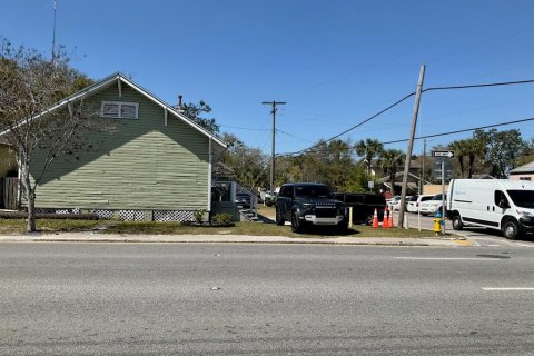 Propiedad comercial en venta en Tampa, Florida № 1245324 - foto 1