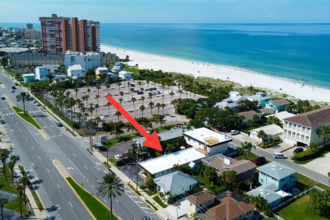 Hotel en venta en Redington Shores, Florida, 392.98 m2 № 1352836 - foto 12