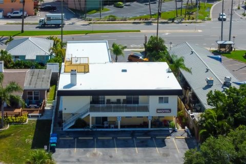 Hôtel, hôtellerie à vendre à Redington Shores, Floride: 392.98 m2 № 1352836 - photo 7