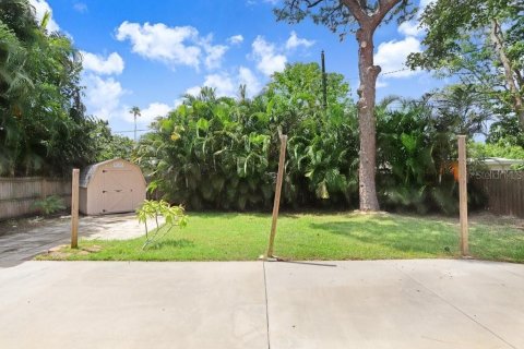 House in Saint Petersburg, Florida 2 bedrooms, 105.91 sq.m. № 1352876 - photo 26