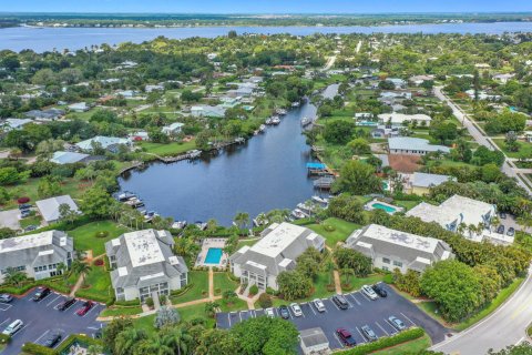 Condo in Stuart, Florida, 2 bedrooms  № 1185308 - photo 3