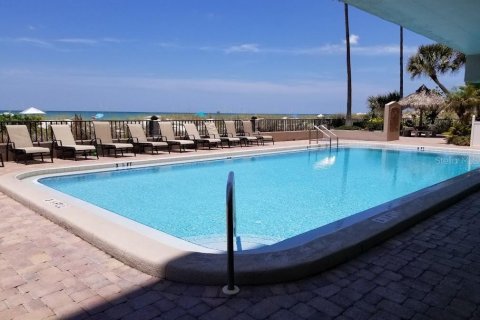 Copropriété à louer à Madeira Beach, Floride: 3 chambres, 137.5 m2 № 251598 - photo 9