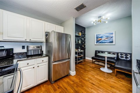 Condo in Tampa, Florida, 1 bedroom  № 1343399 - photo 19