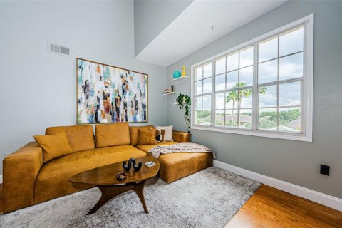 Condo in Tampa, Florida, 1 bedroom  № 1343399 - photo 11