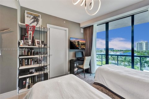 Condo in Aventura, Florida, 3 bedrooms  № 1229896 - photo 17