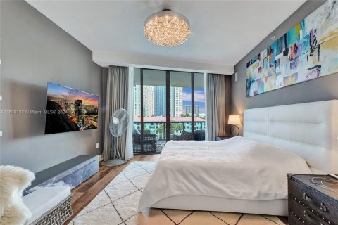 Condo in Aventura, Florida, 3 bedrooms  № 1229896 - photo 27