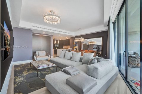 Condo in Aventura, Florida, 3 bedrooms  № 1229896 - photo 7