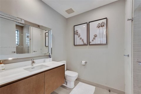 Condo in Aventura, Florida, 3 bedrooms  № 1229896 - photo 19