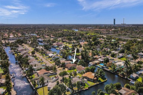 Villa ou maison à vendre à Dania Beach, Floride: 4 chambres, 143.35 m2 № 1372697 - photo 24