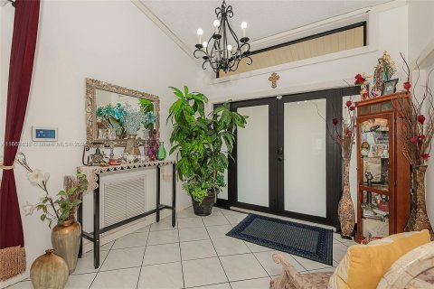 Casa en venta en Lauderhill, Florida, 4 dormitorios, 204.11 m2 № 1372692 - foto 5