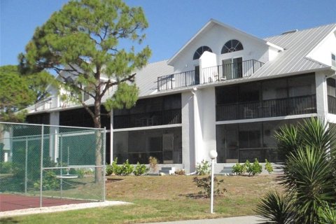 Condominio en venta en Englewood, Florida, 2 dormitorios, 101.45 m2 № 229317 - foto 1