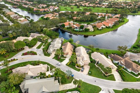 Villa ou maison à vendre à Jupiter, Floride: 3 chambres, 218.6 m2 № 1097669 - photo 2