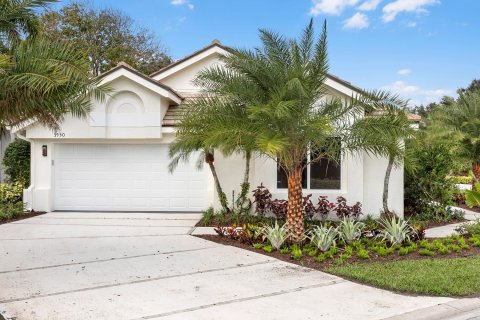 House in Jupiter, Florida 3 bedrooms, 218.6 sq.m. № 1097669 - photo 13