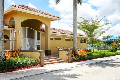 Condominio en venta en Homestead, Florida, 2 dormitorios, 96.62 m2 № 938477 - foto 10