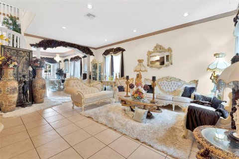 Villa ou maison à vendre à Miramar, Floride: 6 chambres, 366.78 m2 № 1092501 - photo 2