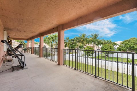 Villa ou maison à vendre à Miramar, Floride: 6 chambres, 366.78 m2 № 1092501 - photo 27