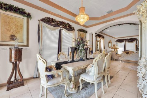 Villa ou maison à vendre à Miramar, Floride: 6 chambres, 366.78 m2 № 1092501 - photo 5