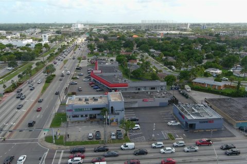 Immobilier commercial à vendre à Miami Gardens, Floride № 1116295 - photo 8
