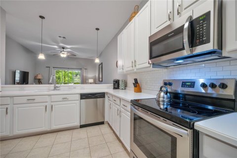 Condo in Davenport, Florida, 2 bedrooms  № 1134645 - photo 9