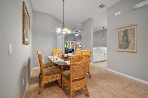 Condo in Davenport, Florida, 2 bedrooms  № 1134645 - photo 5