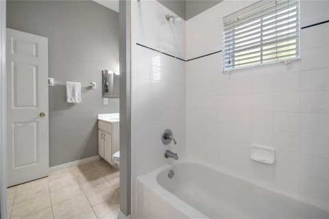 Condo in Davenport, Florida, 2 bedrooms  № 1134645 - photo 24