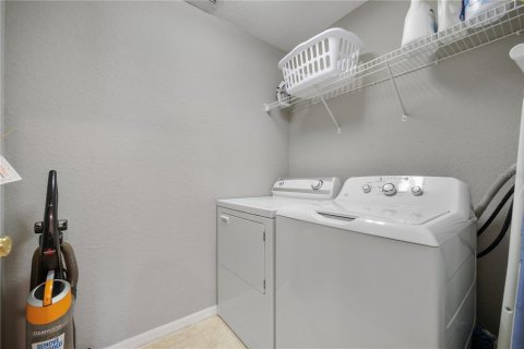 Condo in Davenport, Florida, 2 bedrooms  № 1134645 - photo 28