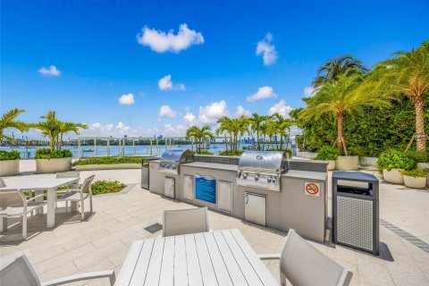 Copropriété à vendre à Miami Beach, Floride: 1 chambre, 79.15 m2 № 1270710 - photo 30