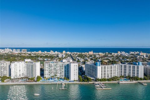 Copropriété à vendre à Miami Beach, Floride: 1 chambre, 79.15 m2 № 1270710 - photo 3