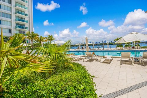 Condominio en venta en Miami Beach, Florida, 1 dormitorio, 79.15 m2 № 1270710 - foto 26