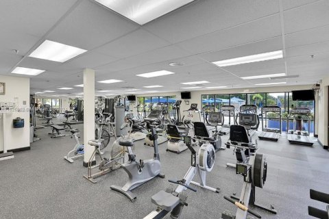 Condo in Sunrise, Florida, 2 bedrooms  № 1281054 - photo 22