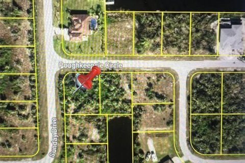 Land in Port Charlotte, Florida № 1318537 - photo 1