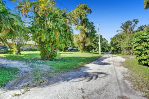 Купить земельный участок в Делрей-Бич, Флорида № 127167 - фото 7