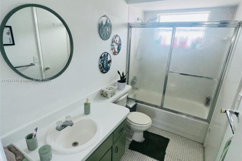 Copropriété à vendre à Lauderhill, Floride: 1 chambre, 63.17 m2 № 1309563 - photo 10