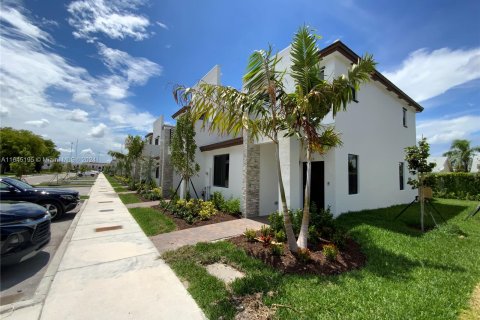 Casa en venta en Miami, Florida, 3 dormitorios, 122.63 m2 № 1332866 - foto 2