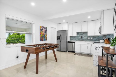 Villa ou maison à vendre à Fort Lauderdale, Floride: 3 chambres, 147.44 m2 № 1332864 - photo 4