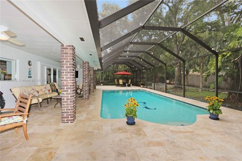 Villa ou maison à vendre à Palmetto Bay, Floride: 3 chambres, 212.93 m2 № 1270411 - photo 12