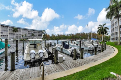 Copropriété à vendre à Deerfield Beach, Floride: 3 chambres, 170.57 m2 № 1208107 - photo 20