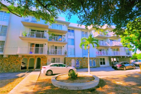 Copropriété à vendre à Miami Beach, Floride: 2 chambres, 92.72 m2 № 1292803 - photo 3