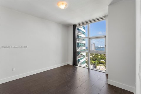 Condominio en venta en Miami, Florida, 2 dormitorios, 106.09 m2 № 1435532 - foto 18