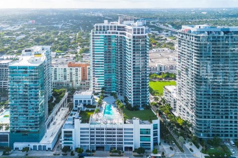 Condominio en venta en Miami, Florida, 2 dormitorios, 106.09 m2 № 1435532 - foto 30