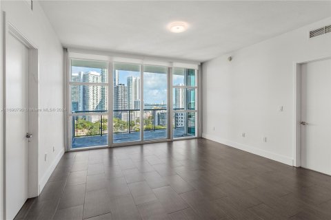 Condominio en venta en Miami, Florida, 2 dormitorios, 106.09 m2 № 1435532 - foto 3