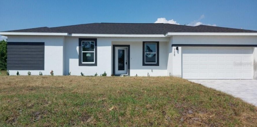 House in Englewood, Florida 4 bedrooms, 151.99 sq.m. № 1361024