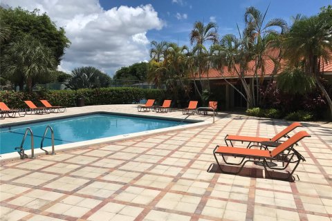 Copropriété à vendre à Miami, Floride: 2 chambres, 101.17 m2 № 1379049 - photo 17