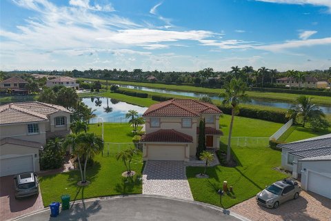 Casa en alquiler en Miramar, Florida, 4 dormitorios, 195.19 m2 № 1379011 - foto 3